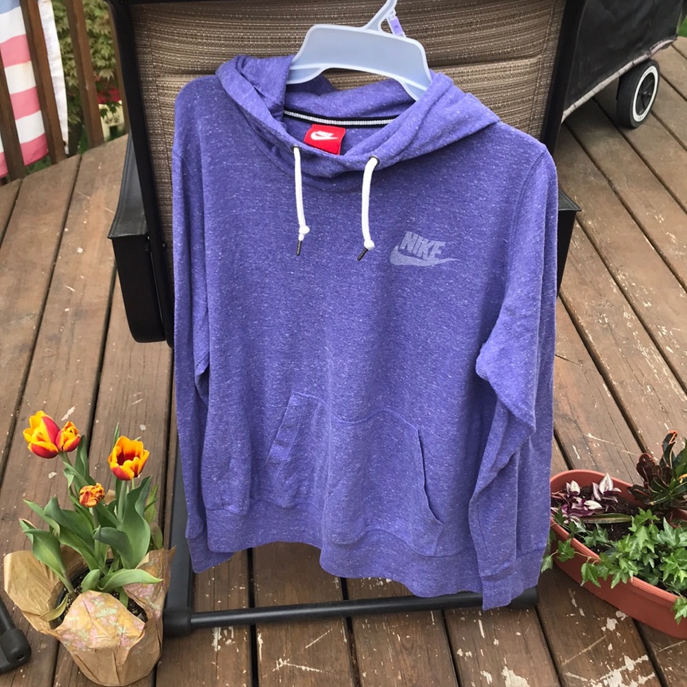 Nike pullover